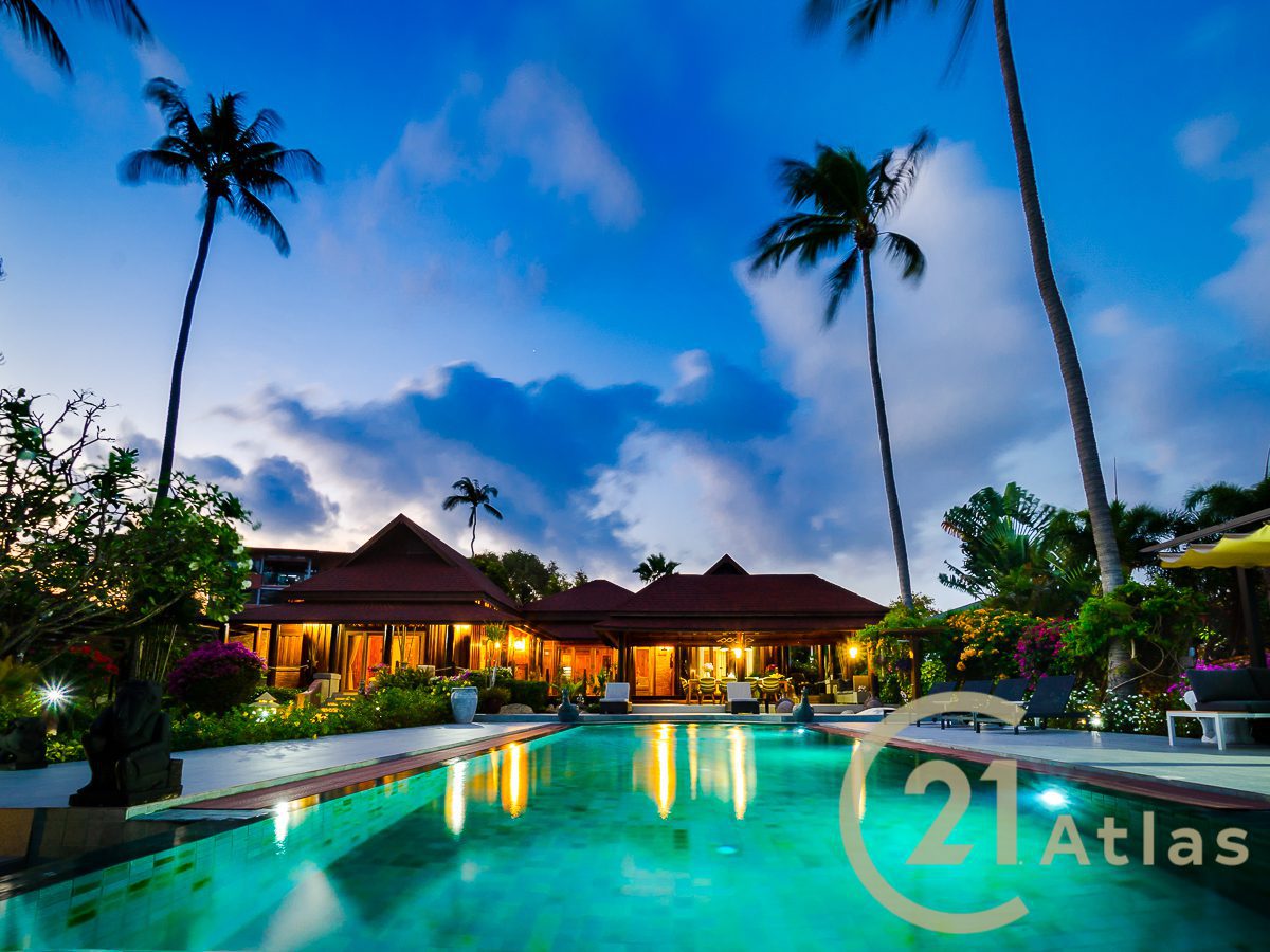 Traditional Thai Wooden Style Beachfront Pool Villa - Taling Ngam