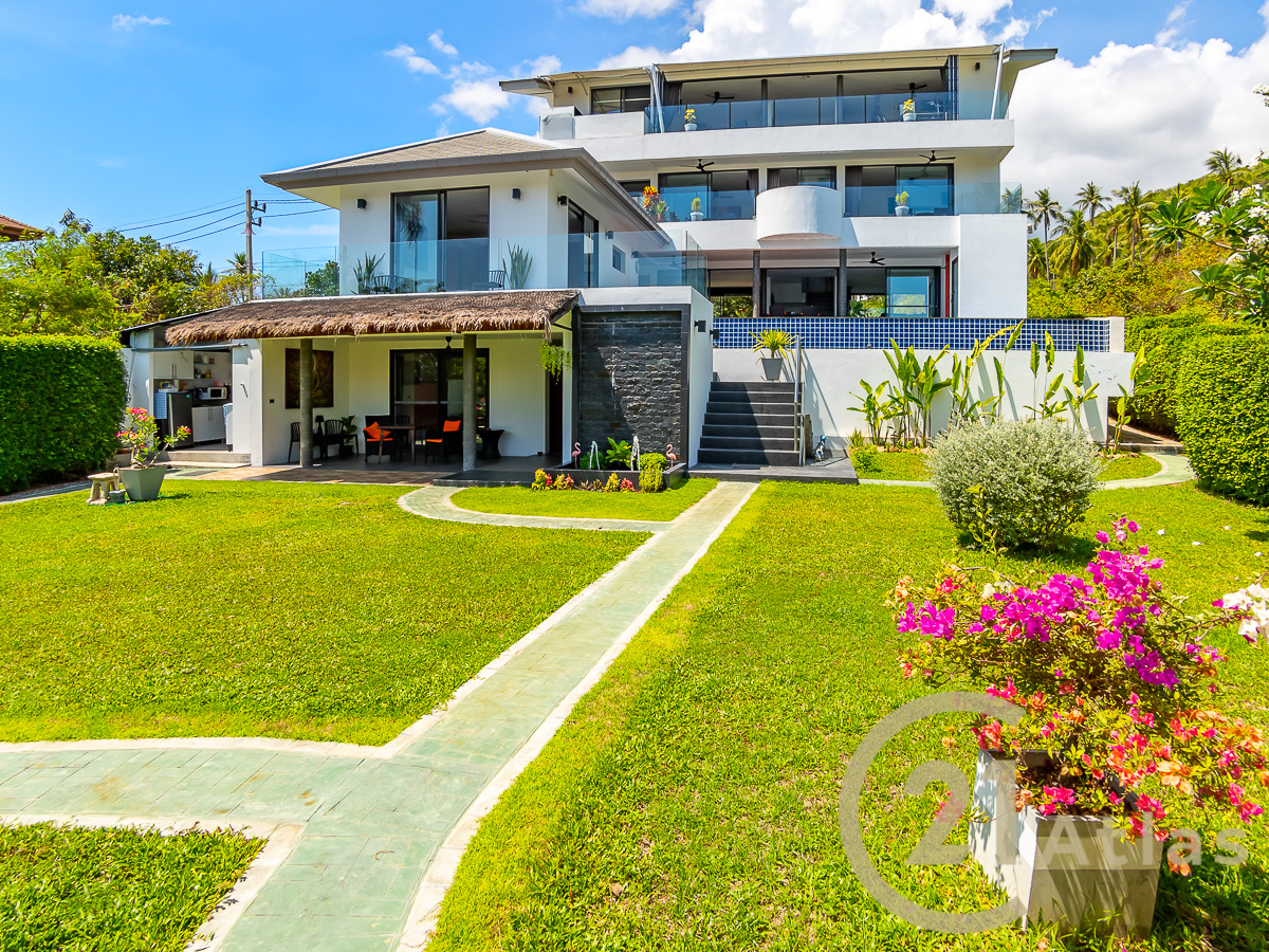 Luxurious 7 Bedrooms Villa With Ocean View Pool For Sale in Bangrak, Koh Samui
