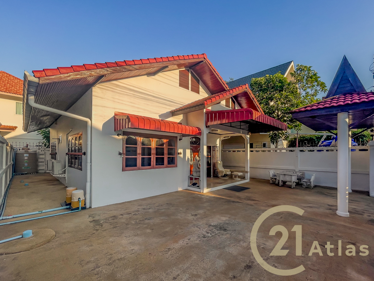 Villa Thaïlandaise Avec 2 Chambres Dans Une Propriété Clôturée – Bang Rak, Koh Samui
