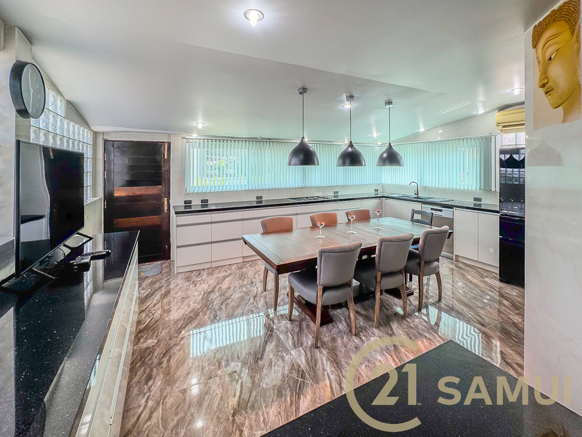 One Floor Townhouse With 2 Bedrooms For Sale In Maenam, Koh Samui, Thailand