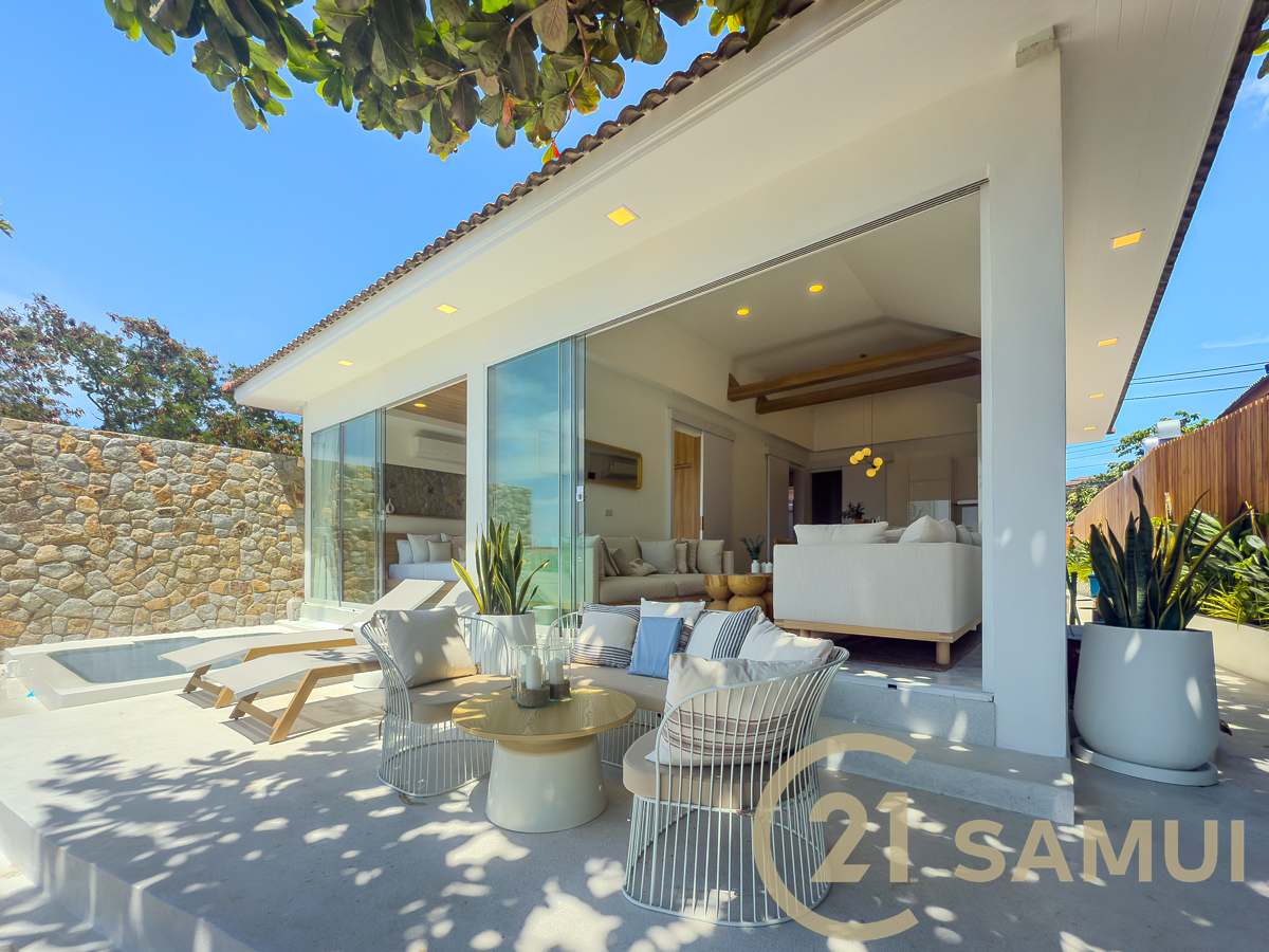 Seafront House With 2 Bedrooms For Sale In Plai Laem, Koh Samui, Thailand