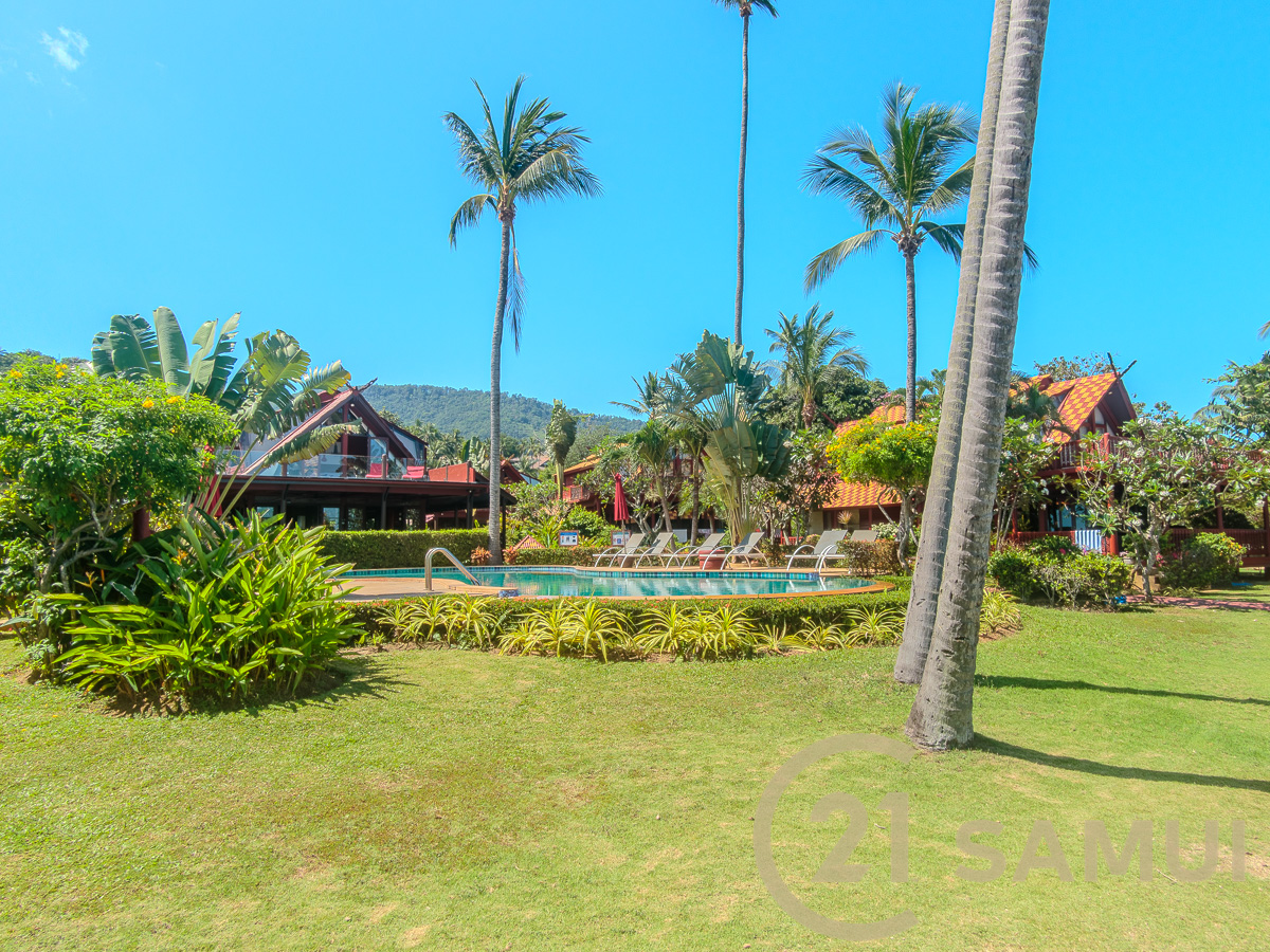 Stunning 4-Bedroom Thai-Style Beachfront Villa For Sale In Ban Tai, Koh Samui, Thailand