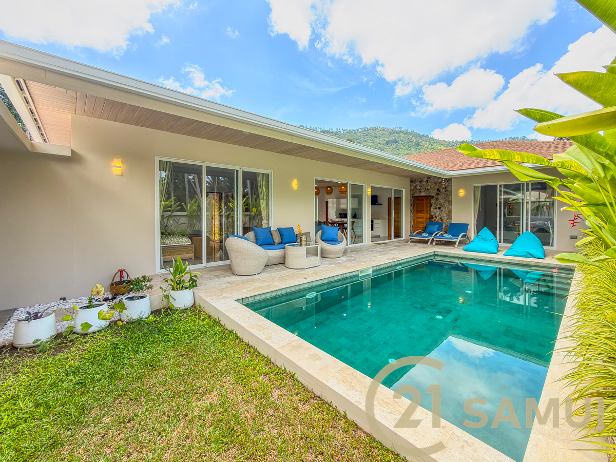 Villa Tropical de 3 Chambres avec Piscine à Vendre à Lamai, Koh Samui, Thailande